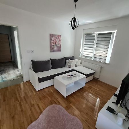 Apartman Crystal Brčko Buitenkant foto