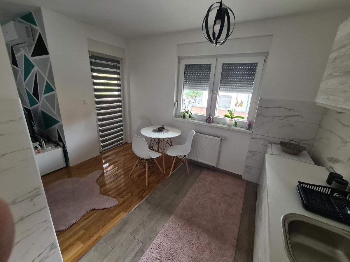 Apartman Crystal Brčko Buitenkant foto
